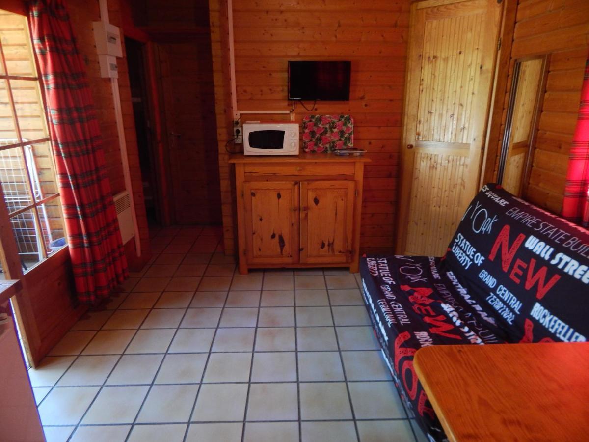 Les Chalets De Montorgueil Saurat Luaran gambar